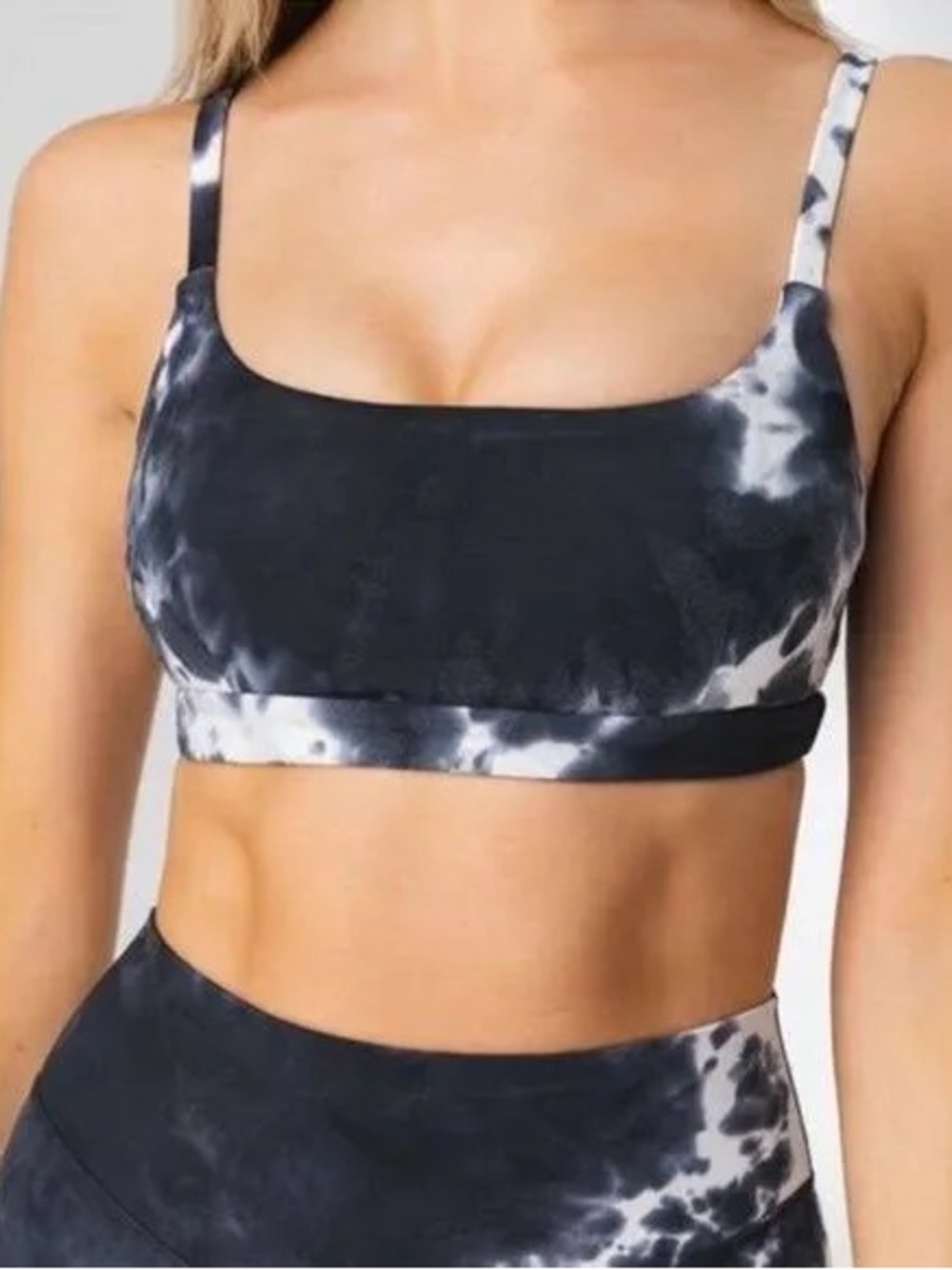 Vitality Avalanche Ignite Bra & Cloud Leggings
